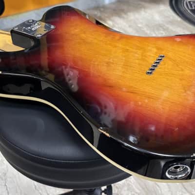 Fender Telecaster American Deluxe Electric guitar made in the USA – Sunburst – 2002 ... image 17