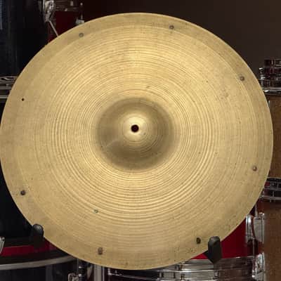 A. Zildjian 18