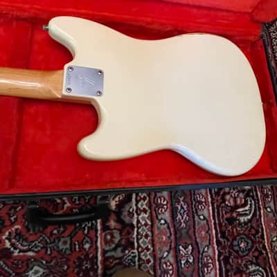 Fender Mustang Guitar with Rosewood Fretboard 1964 - 1969 - Olympic White image 6