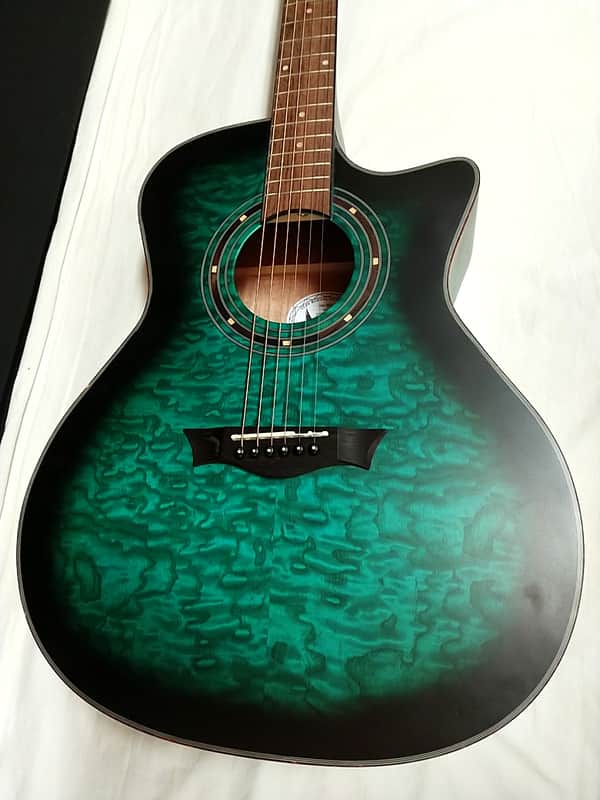 DEAN Exotica Quilt Ash acoustic electric GUITAR Trans Blue Satin w
