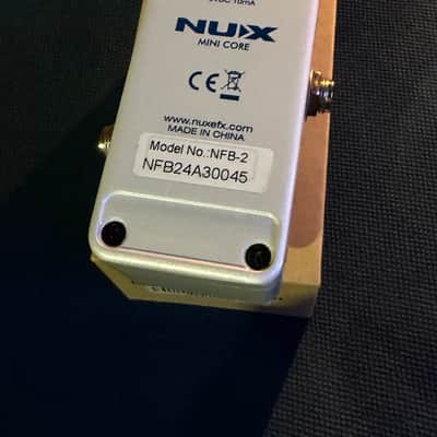 NuX NFB-2 Lacerate FET Boost 2010s - White image 4