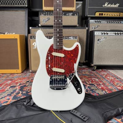 Fender Mustang Traditional 60's Olympic White Rosewood image 1