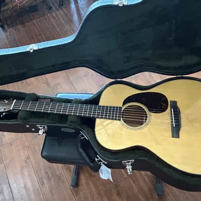 Martin 000-18 - Natural Acoustic Guitar US Made/ 3lbs. 13.5oz. #2865792 image 1