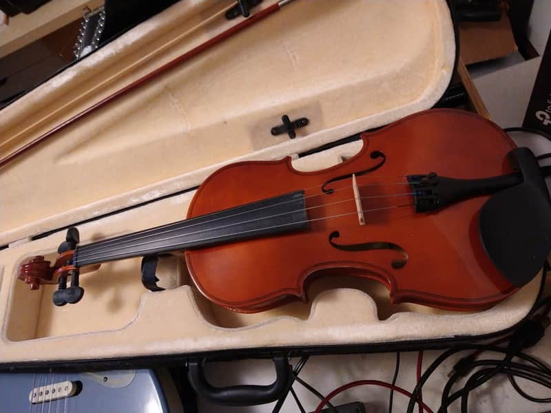 Paul's Violin Place Violin image 1