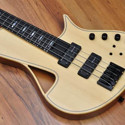 Meridian Mojo II 4 Fretted - Val Di Fiamme Red Spruce image 5