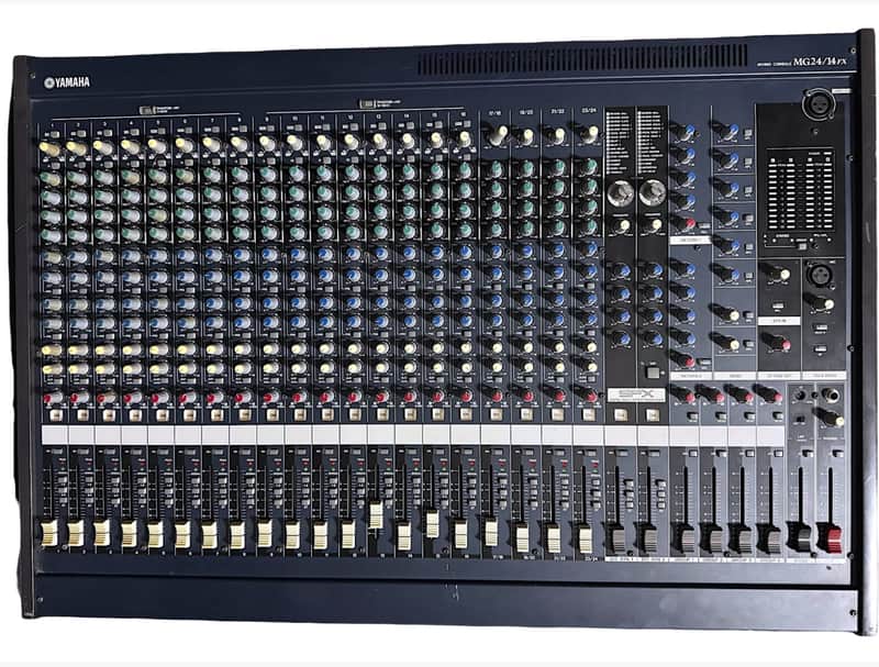 Yamaha MG24/14FX Mixer (Used) image 1