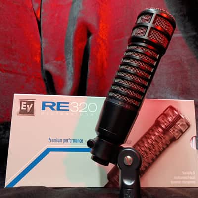 Electro-Voice RE320 Cardioid Dynamic Microphone - Black image 5