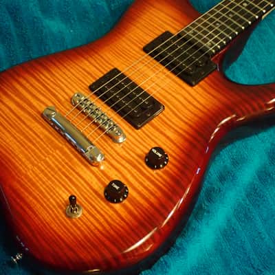 Carvin Holdsworth HF2 2005 -  Sunburst on Flamed Maple image 9
