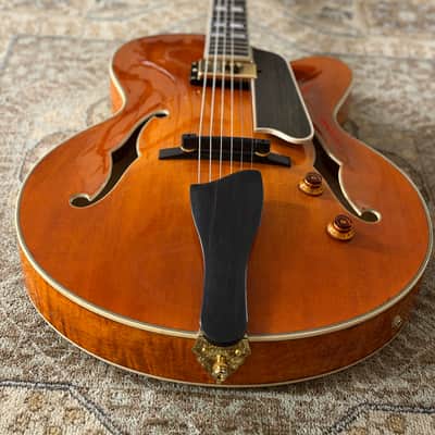 Eastman AR580CE-HB Archtop Electric in Honeyburst w/ Hardcase & Free Pro Setup image 4