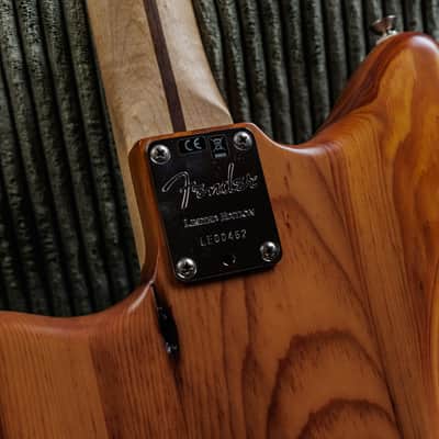 Fender Limited Edition Exotic Collection American Professional Pine Jazzmaster 2017 - Natural image 13