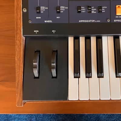 Korg Mono/Poly 1980s - Blue image 10