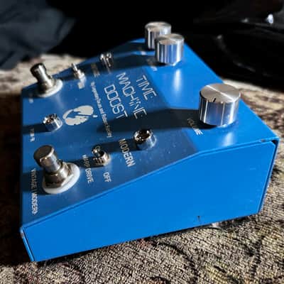 Keeley Time Machine Boost 2015s - Blue, White With Aluminum Knobs and Switches image 3