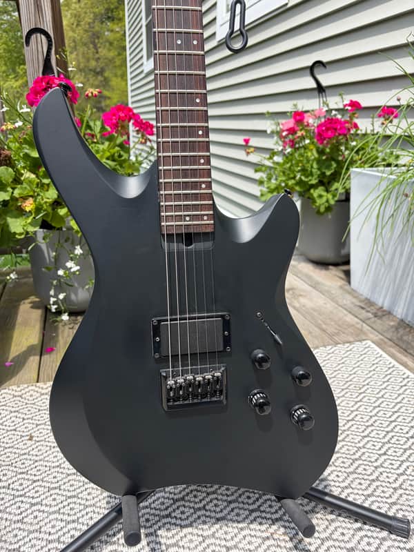 Line 6 SR250 Variax Shuriken