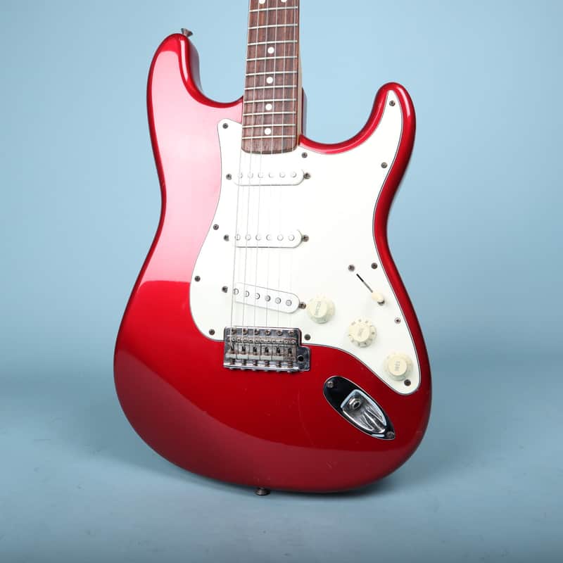 Fender Deluxe Powerhouse Stratocaster | Reverb