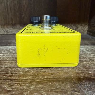 Xotic AC Booster With Box 2007 - 2020 - Yellow image 3