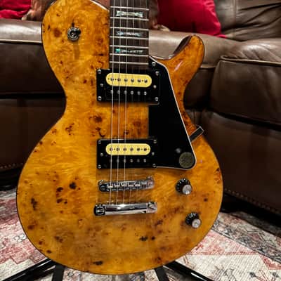 Dean Single Cutaway 2008 - Spalted Top image 3