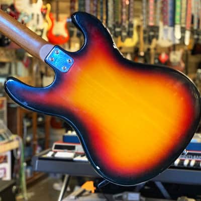Aria 1702T | Reverb