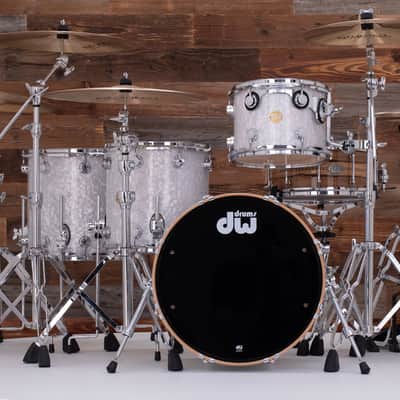 Dw (Drum Workshop) Collectors Series Ii, 4 Piece Drum Kit, White Marine Pearl, (Pre Loved) image 4