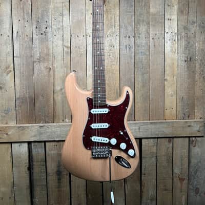 Squier Classic Vibe '70s Stratocaster Electric Guitar- Natural image 3