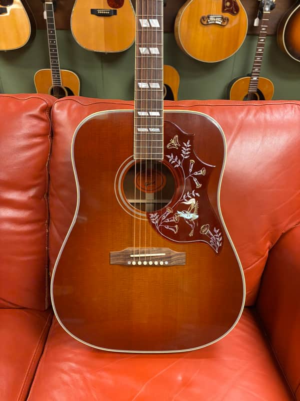 Gibson Hummingbird Vintage