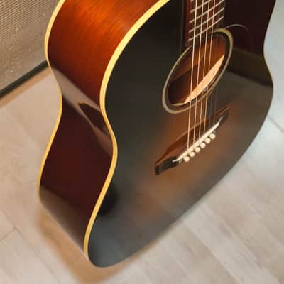 Gibson Custom 1942 Banner J-45 Reissue Vintage Sunburst 2023 image 6