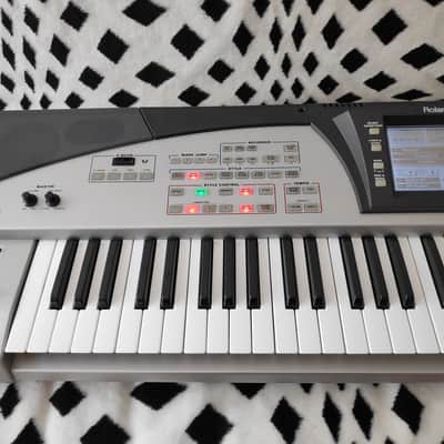 Roland  E60 image 2