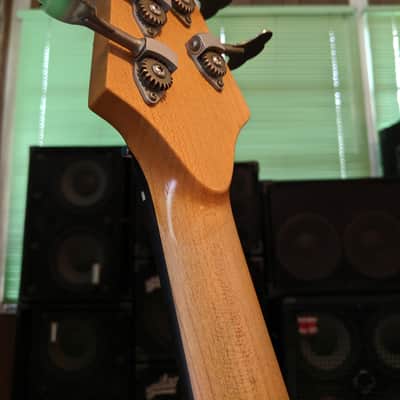 Lakland 55-94 Deluxe, fretless 34" scale, 1996 Red Quilted with case image 6