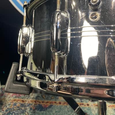 Slingerland - 1960s 6.5x14" Chrome over Brass Radio King – No. 142,  Niles Badge image 4
