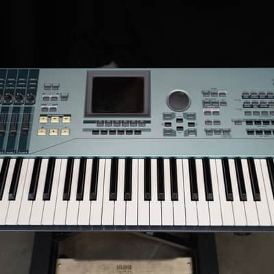 Yamaha Motif XS 7 Production Synthesizer 2000s - Gray image 6