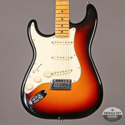 2023 Fender American Ultra Stratocaster Left-Handed image 3