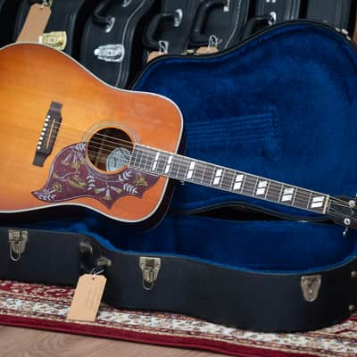 2007 Gibson USA Hummingbird Acoustic - in Honeyburst image 13