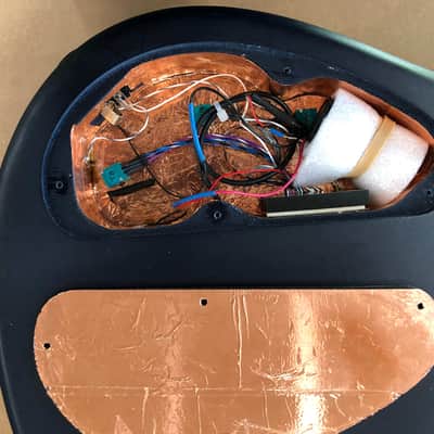 Loaded Warmoth 5 string G5 bass body imagen 7