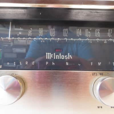 McIntosh MR 65 tube tuner early 1960's - glass, champagne and black image 2