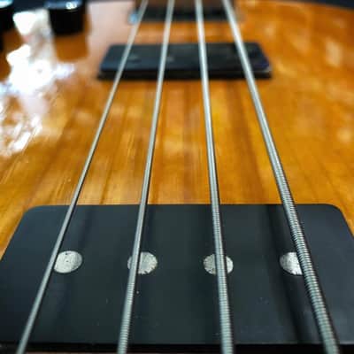 Travis Bean Bass SB 2000 1977 - VG+++ Near mint image 3