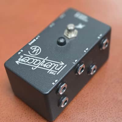 Goodwood Audio The Interfacer - Pedalboard Patchbay and Stereo Box image 5