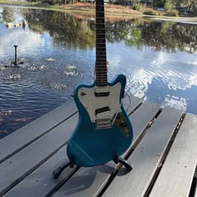 Squier Paranormal Super-Sonic 2021 - Present - Blue Sparkle image 3