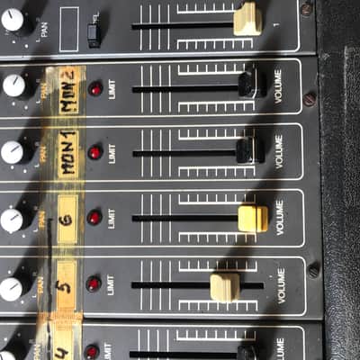 Immagine Tesla M24-4-4 analog mixing console - 5
