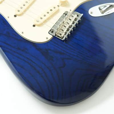 Fender Custom Shop Classic Player Stratocaster 2005 - Cobalt Blue Transparent image 19
