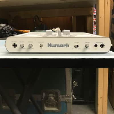 Numark iDJ Mixing Console for iPod w/ Power Supply image 3