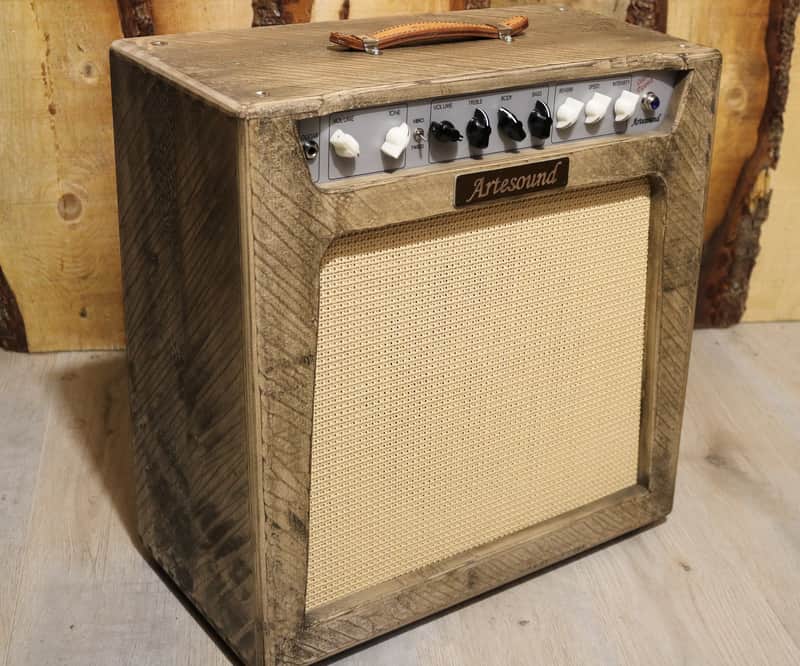 Artesound Vibrotweed 16W, 2-channel - Antiqued solid maple image 1