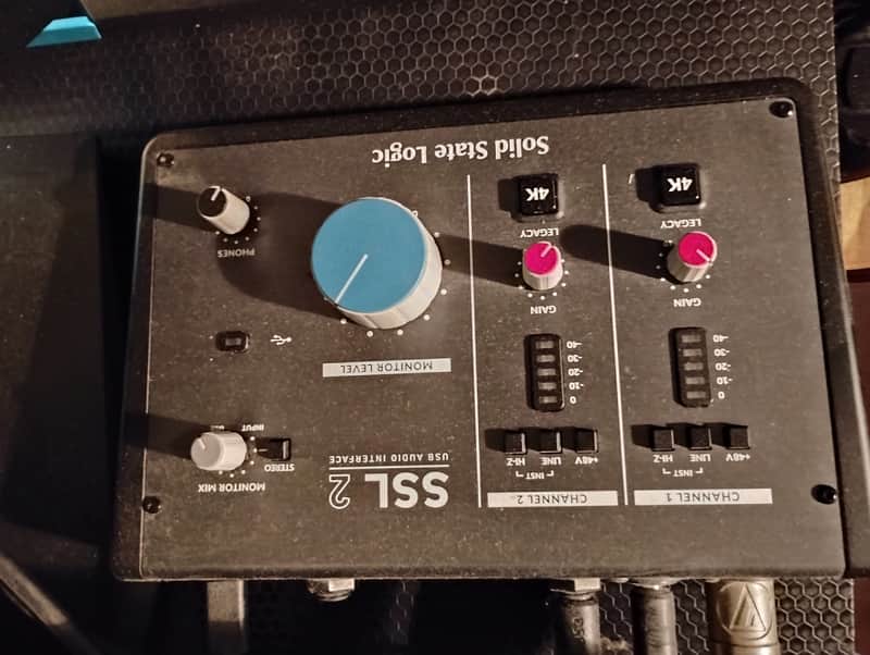 Solid State Logic SSL 2 USB Audio Interface 2020 - Present - Black image 1