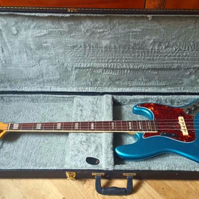 Fender Jazz bass 1973 Lake placid blue refin image 2