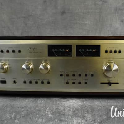 Accuphase E-303 Integrated Stereo Amplifier in Excellent Condition image 4