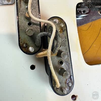 Fender Electric XII from 1966 in 3-tone sunburst with case image 19