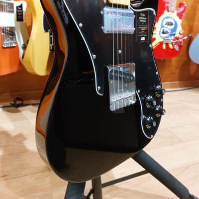 Fender American Vintage II '77 Telecaster Custom with Maple Fretboard - Black image 3