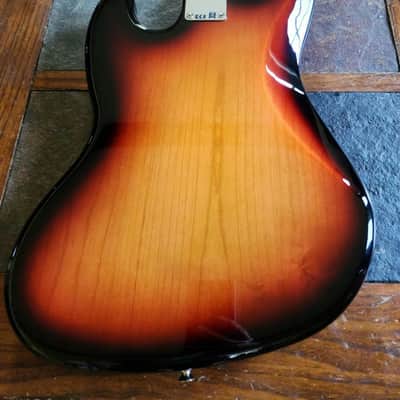 Fender Vintera J Jazz bass w/TSA case 2022 - sunburst image 4