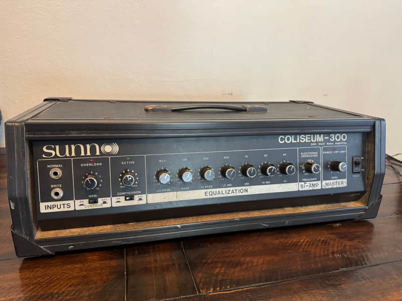 Sunn Coliseum-300 300-Watt Bass Amplifier Head 1980s - Black image 1