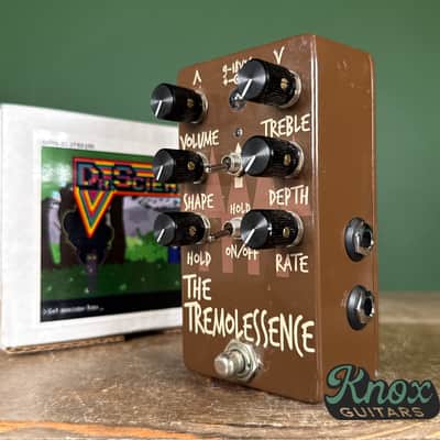 Dr. Scientist Tremolessence 2010s - Blue image 1