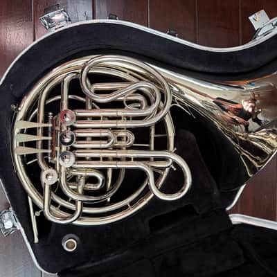 Holton H379 Double French Horn image 1