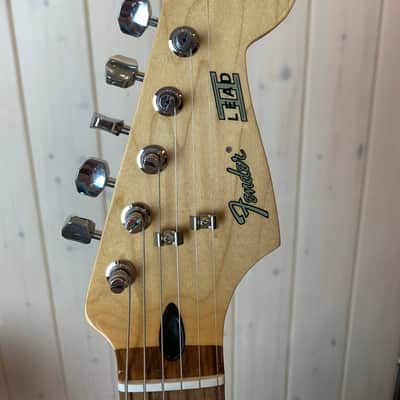 Fender Player Lead II Strat PF 2019 Crimson Red Transparant image 5